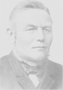 Nils Pedersen Svelmo (1850—1912) var Tydals første ordfører. Han hadde før 1901 vært med i fellesstyret for Selbu og Tydal og fikk etter hvert mange kommunale verv. Dessuten var han også lappelensmann.