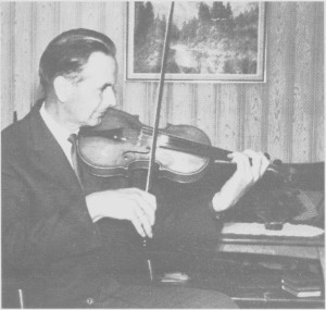I nyere tid har Ola Stugudal (1919—1988) vært den mest kjente felespelleren. Han har samla mye tradisjonsmusikk fra Tydal og komponert slåtter. I 1987 fikk han Tydal kommunes kulturpris.